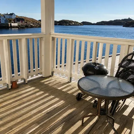 With Sea View In Daire